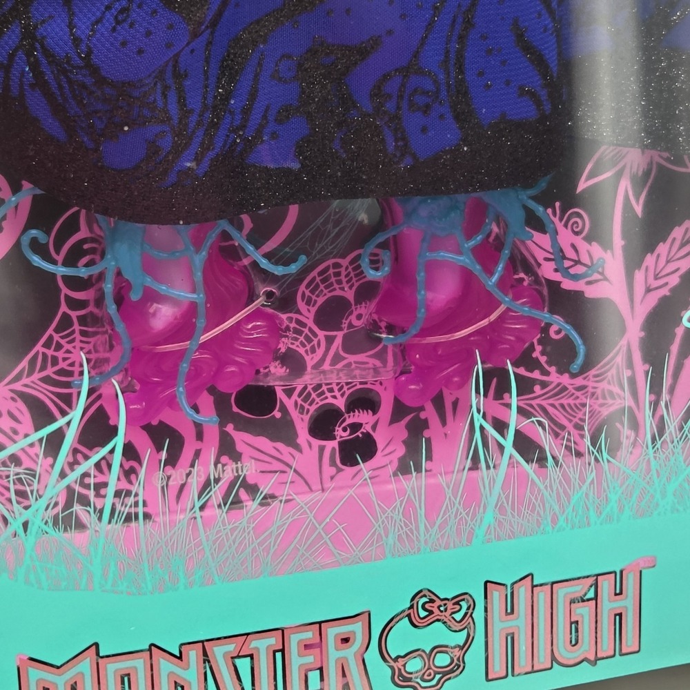 NEW Monster High Designer Series LENORE LOOMINGTON Doll With Mattel Shipper Box - Picture 8 of 16